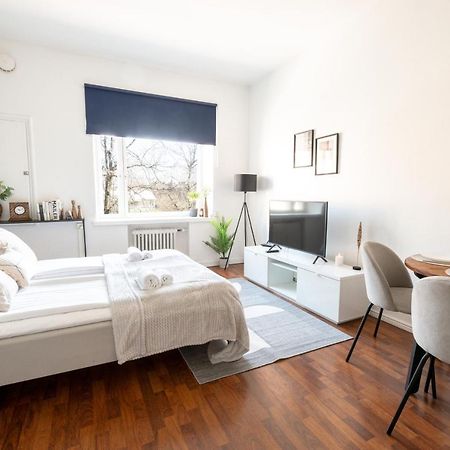 2Ndhomes Cozy Helsinki Center Studio With Park View מראה חיצוני תמונה